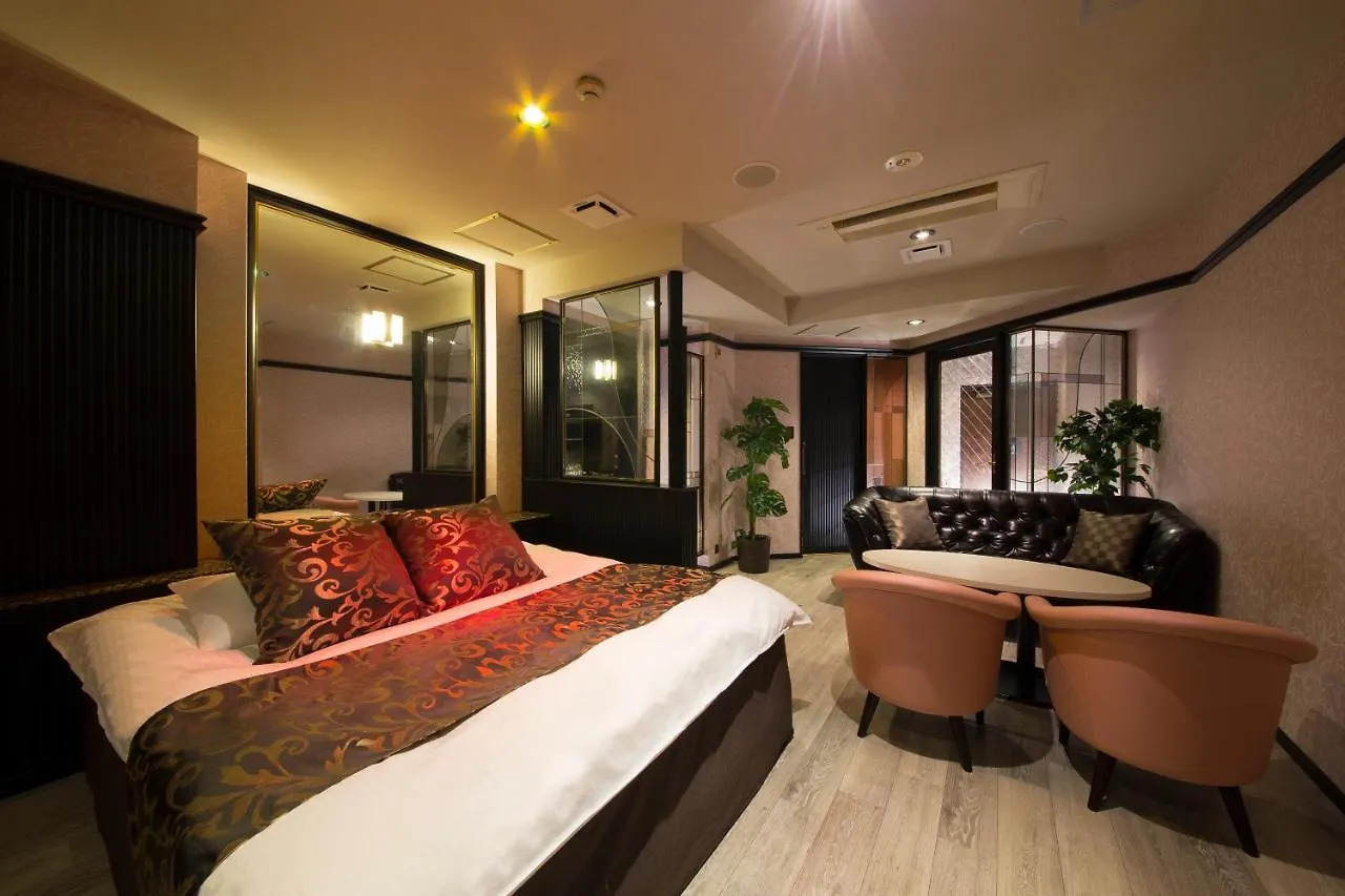 ホテル ベニ ウエスト 大人専用 Osaka Hotel